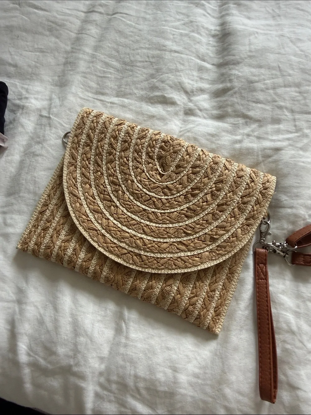 Woven Straw Clutch Crossbody Bag in Natural